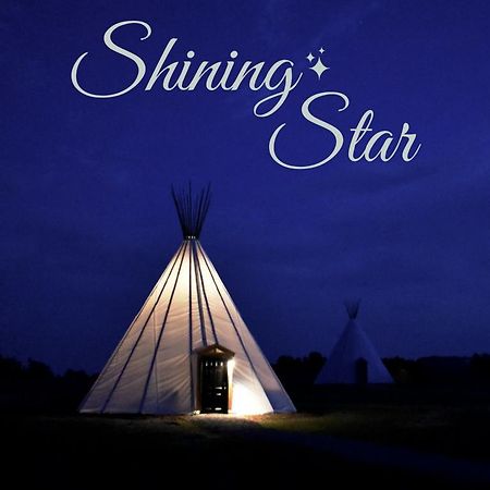 Shining Star Glamping Tipi Otel Farmville Dış mekan fotoğraf